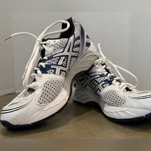 Men’s NWOT Asics Gel-Kayano 17